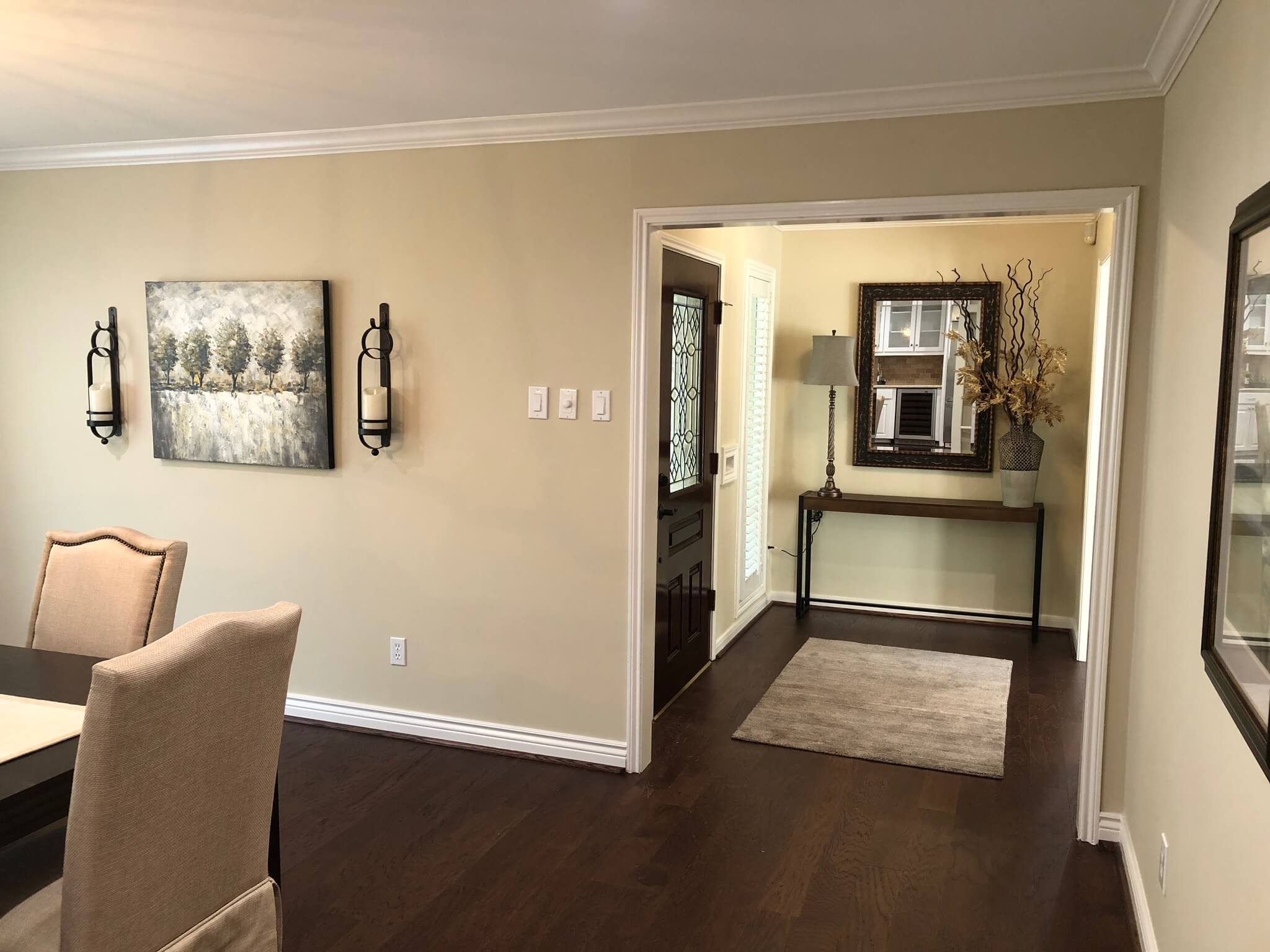 Dining Room/Entry Before